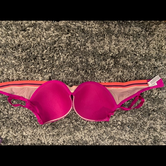 Bra! - Picture 2 of 3